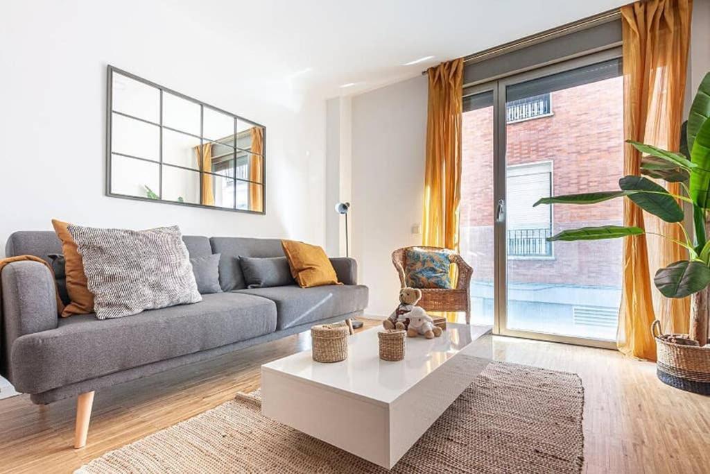 Heima Gran Via A Apartman Madrid Kültér fotó