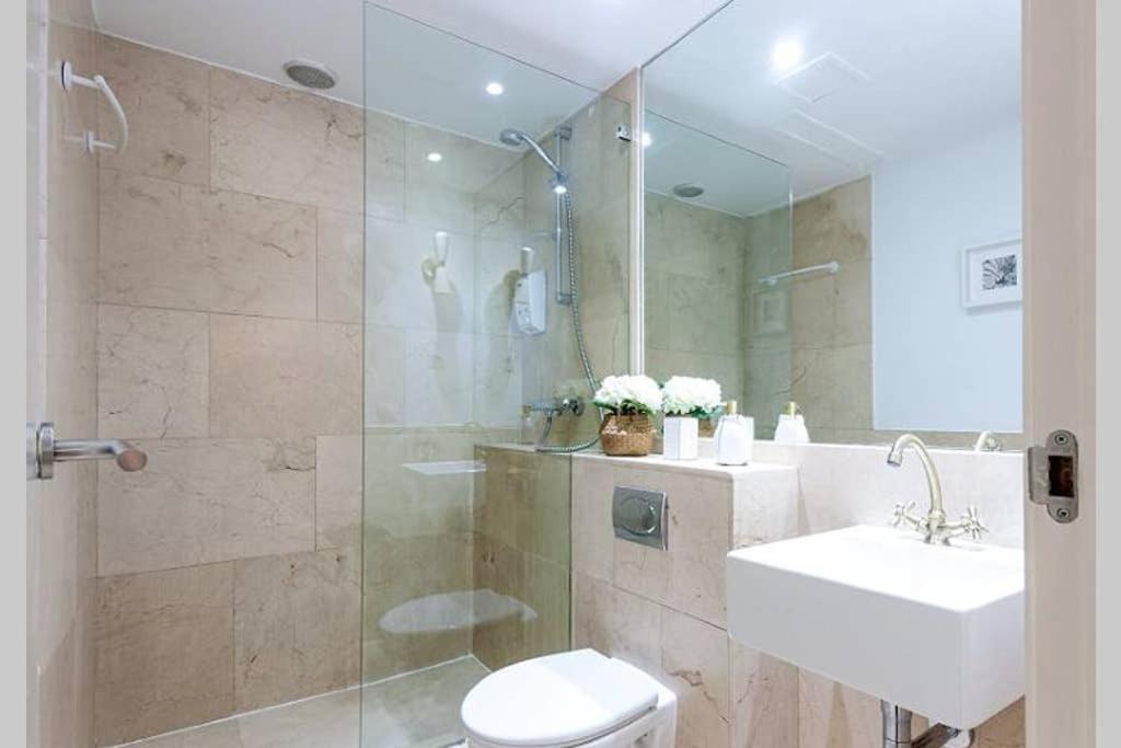 Heima Gran Via A Apartman Madrid Kültér fotó